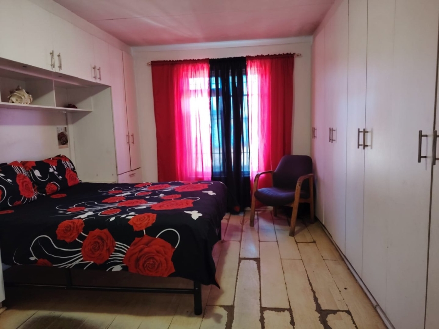 4 Bedroom Property for Sale in Saxonsea Western Cape